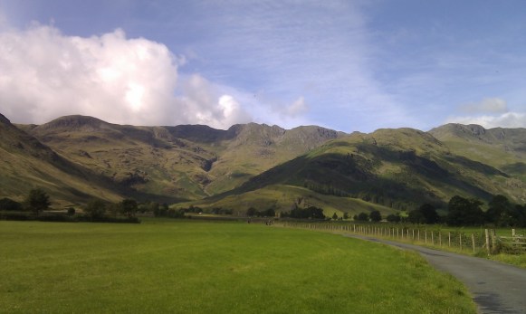 Crinkles Crags straight ahead with Bowfell the high point on the right