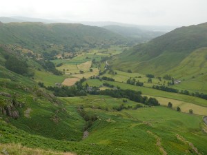 Descending to Great Langdale