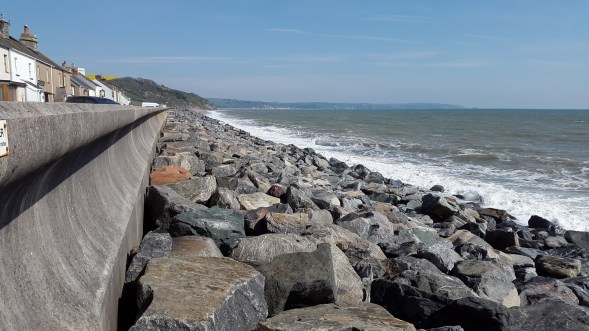 Looking the other way towards Torcross