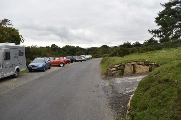 leusdon-hall-parking-2